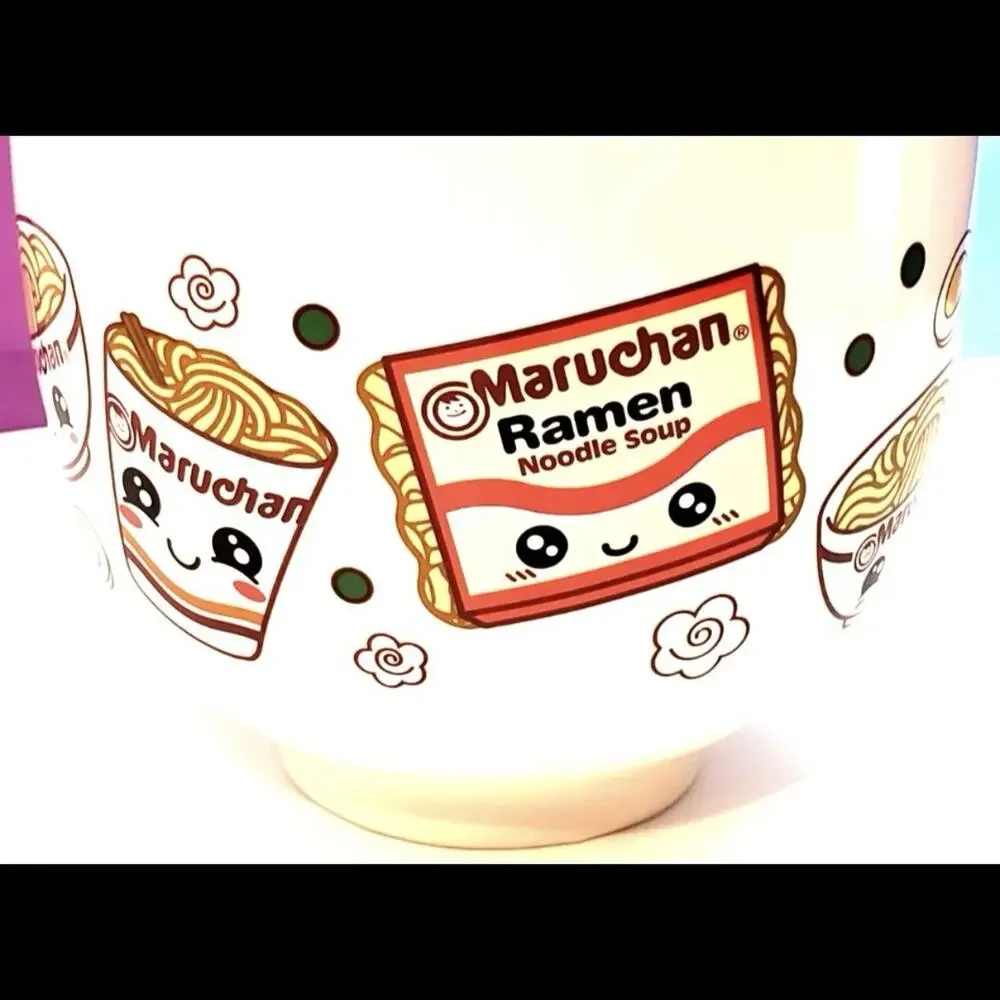 NIB Maruchan Ramen Noodle Bowl Set with Chopsticks Spoon & Chopstick Holder Gift